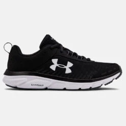 Under Armour Women's Assert 8